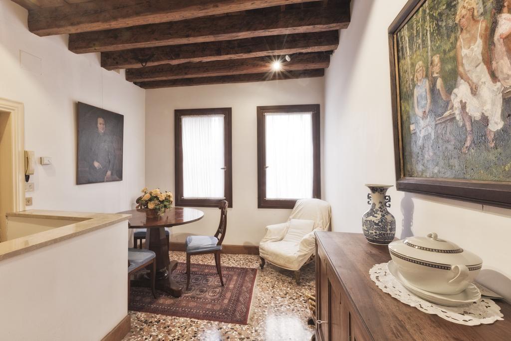 Palazzetto San Lio, Rialto Appartement Venetië Kamer foto